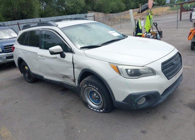 2016 SUBARU Outback
