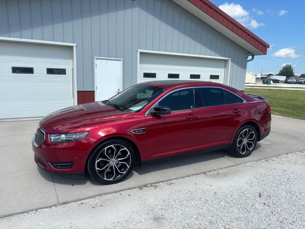 2013 FORD Taurus