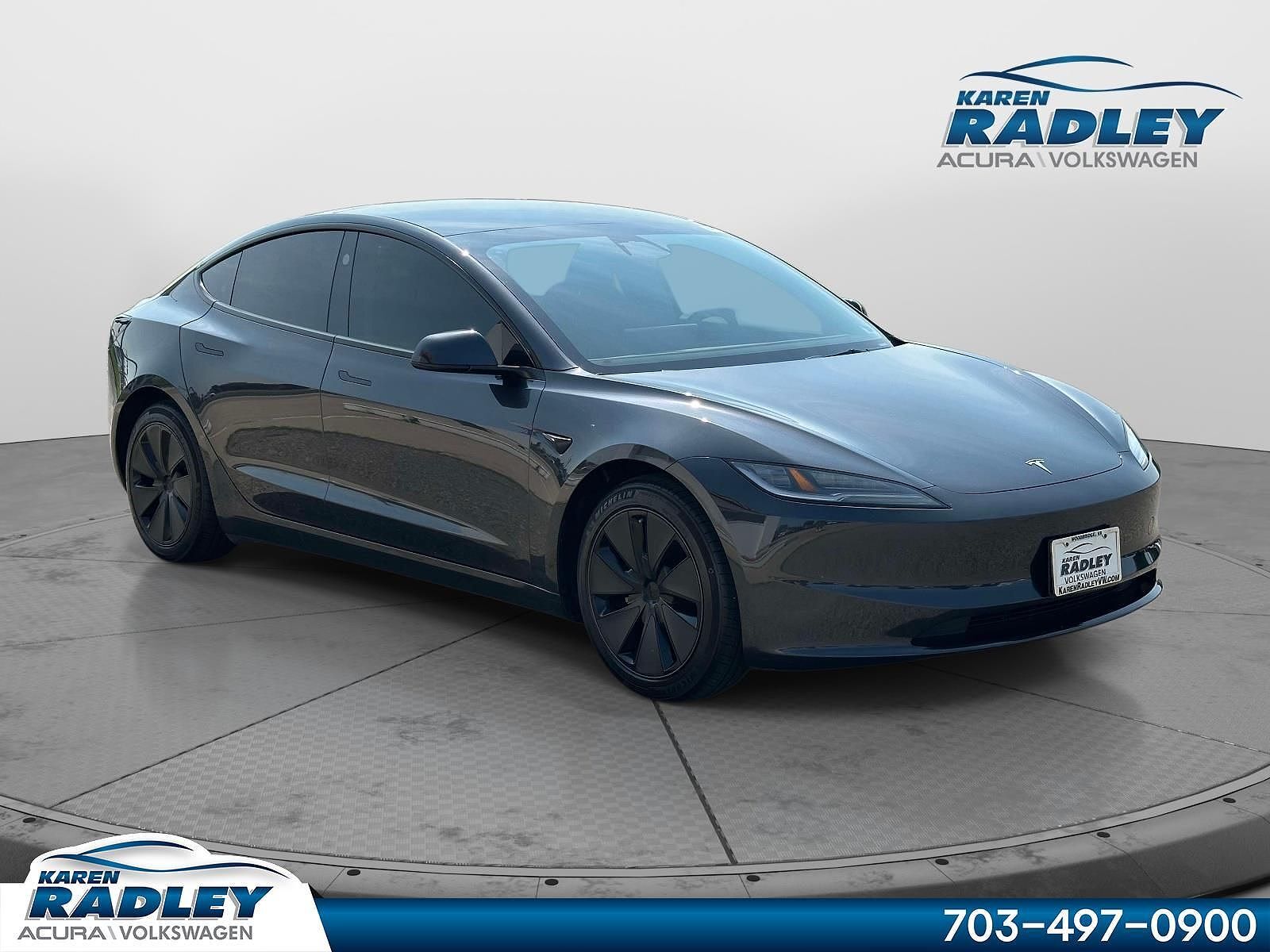 2024 TESLA Model 3