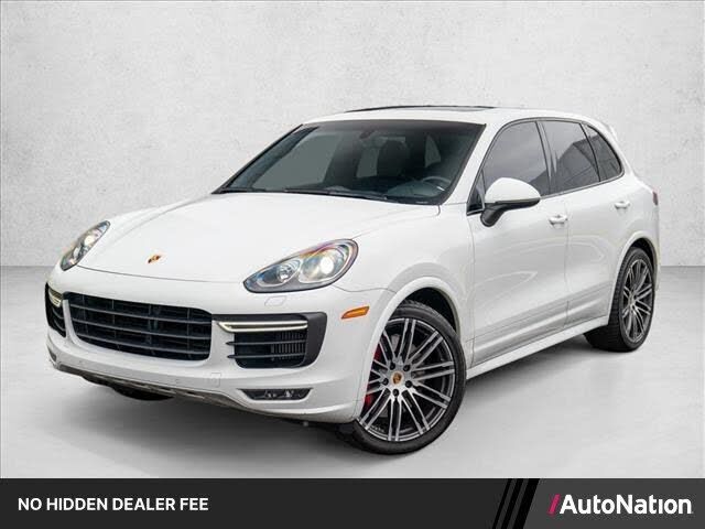 2016 PORSCHE Cayenne