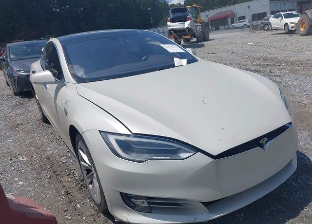 2016 TESLA Model S