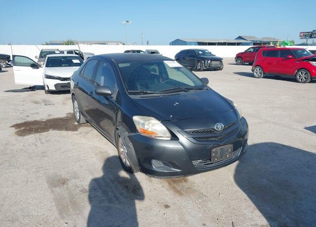 2008 TOYOTA Yaris
