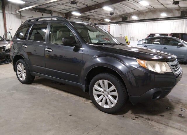 2013 SUBARU Forester