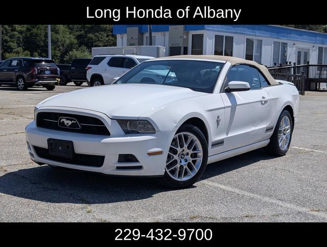 2013 FORD Mustang