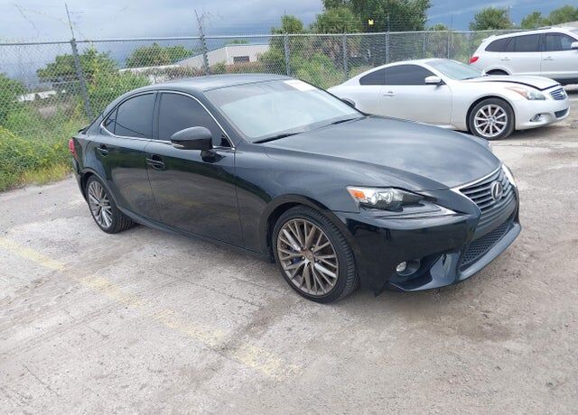 2016 LEXUS IS