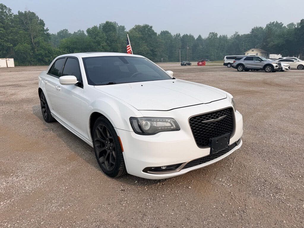 2018 CHRYSLER 300