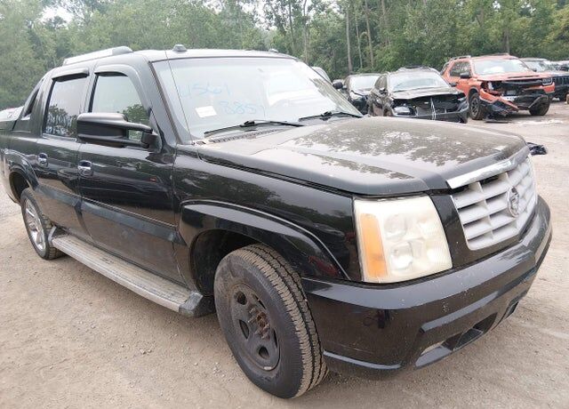 2005 CADILLAC Escalade