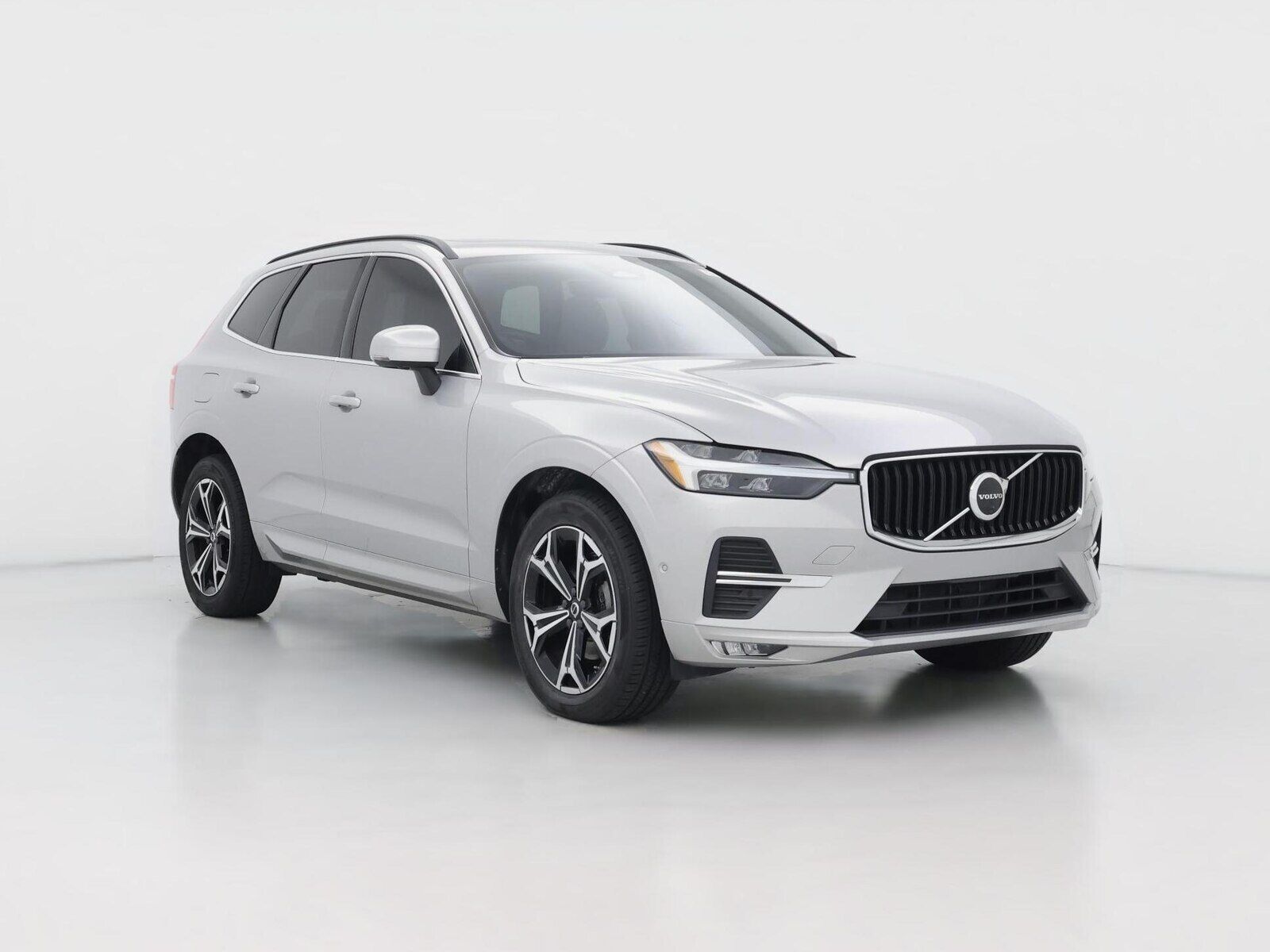 2022 VOLVO XC60