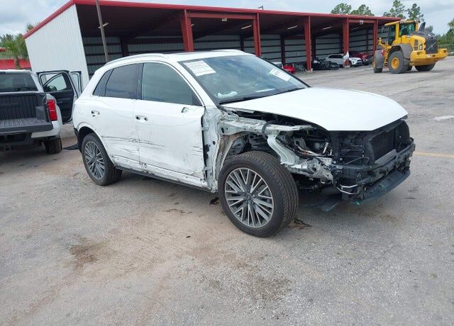 2021 AUDI Q3