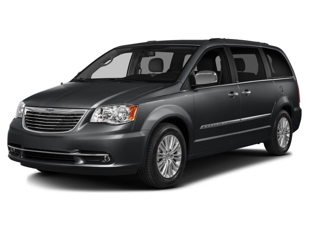 2015 CHRYSLER Town and Country