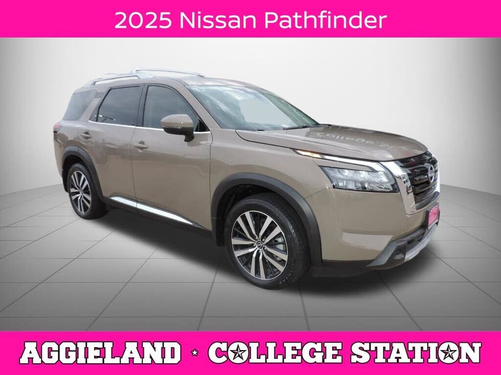 2025 NISSAN Pathfinder