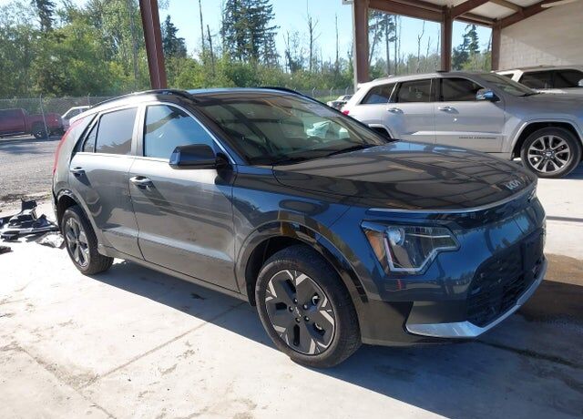 2024 KIA Niro