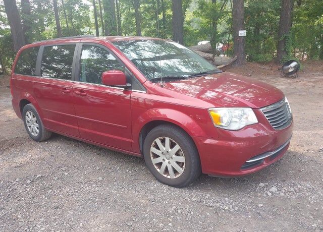2016 CHRYSLER Town and Country
