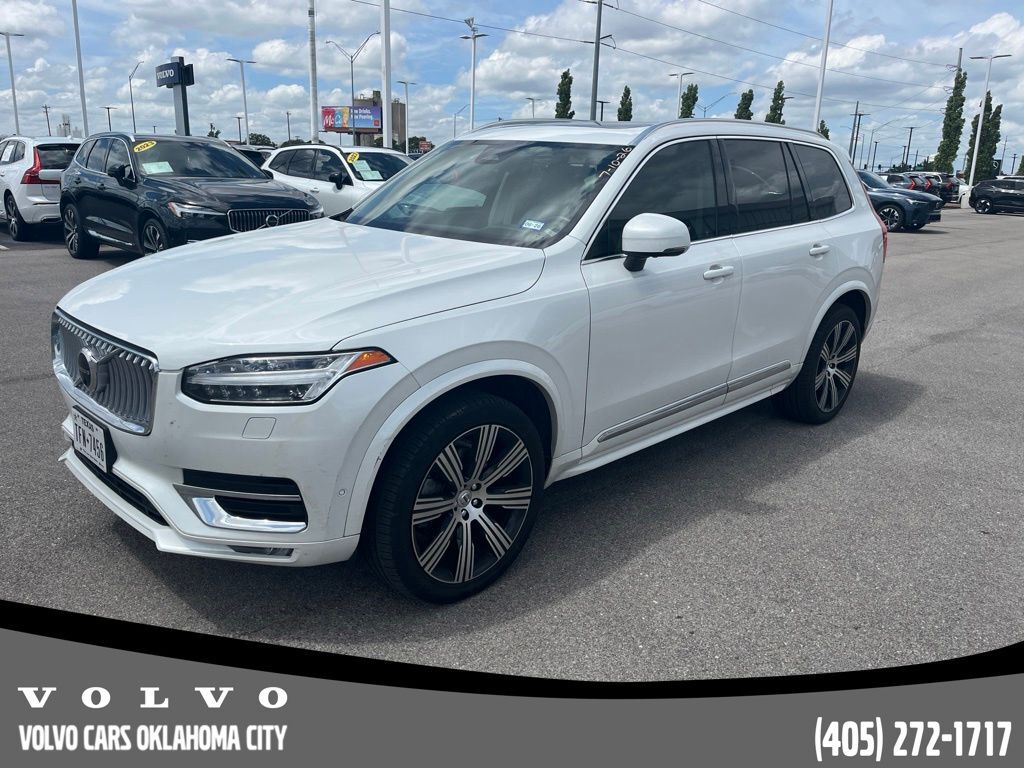 2023 VOLVO XC90