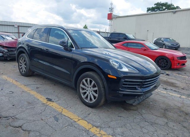 2019 PORSCHE Cayenne