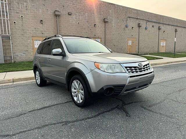 2011 SUBARU Forester
