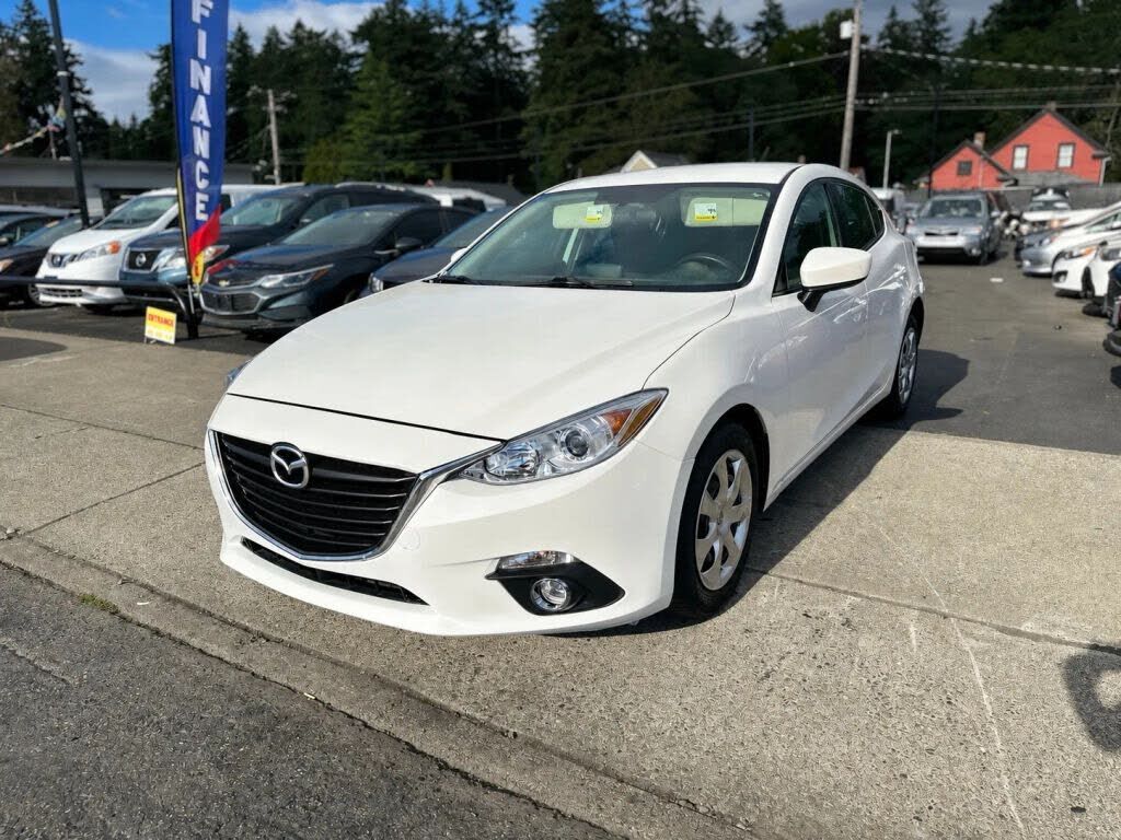 2015 MAZDA Mazda3