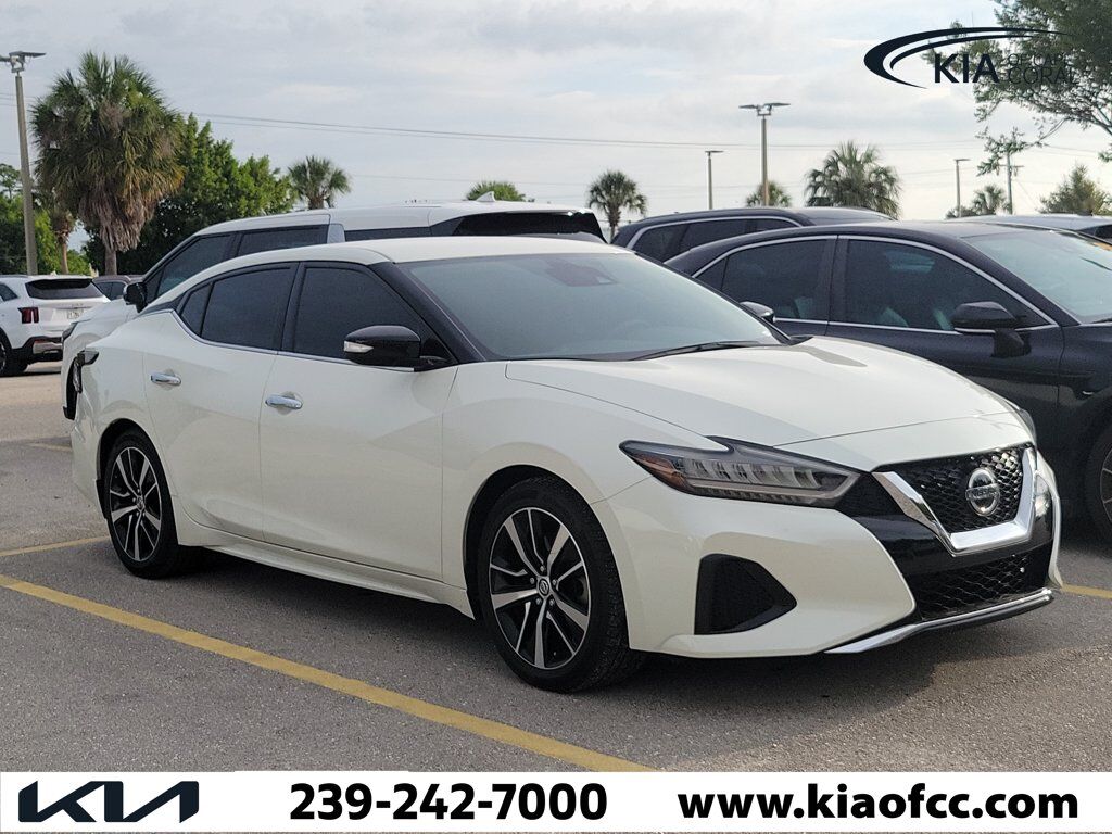 2022 NISSAN Maxima