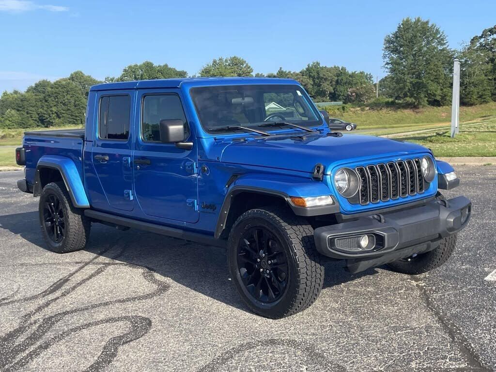 2024 JEEP Gladiator