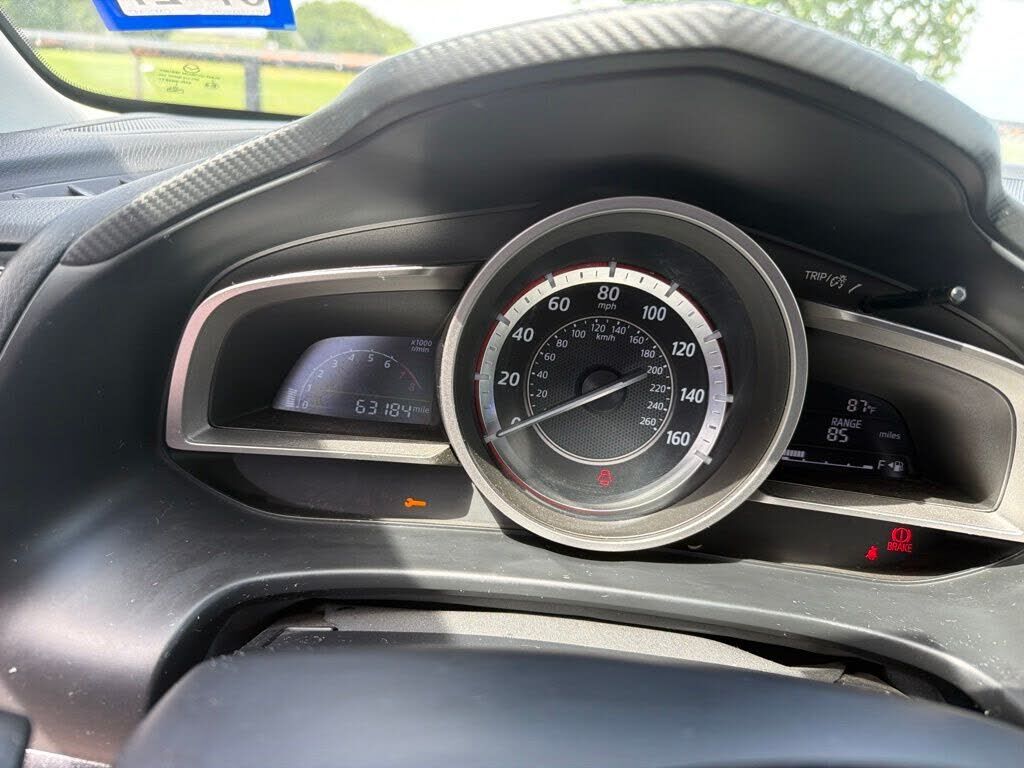 2016 MAZDA Mazda3