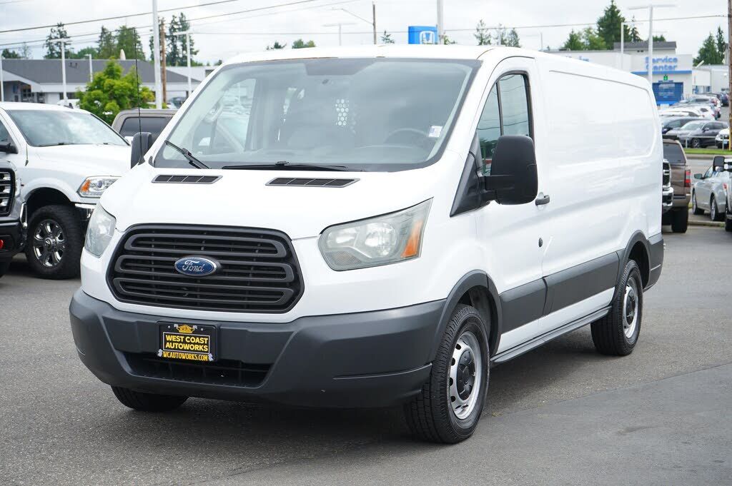 2015 FORD Transit
