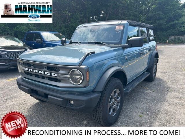 2023 FORD Bronco