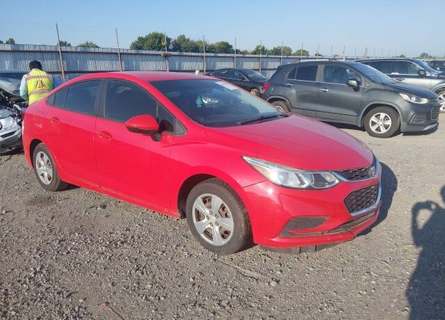 2017 CHEVROLET Cruze
