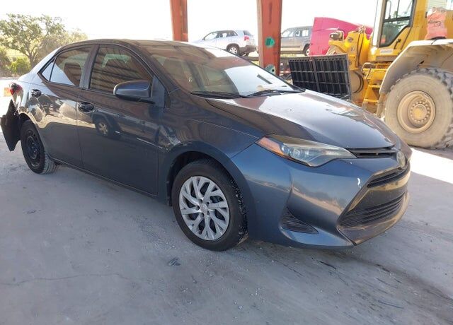 2019 TOYOTA Corolla