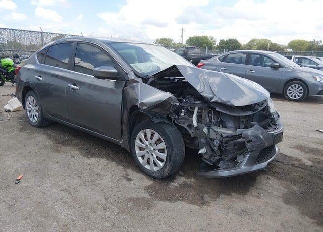 2016 NISSAN Sentra