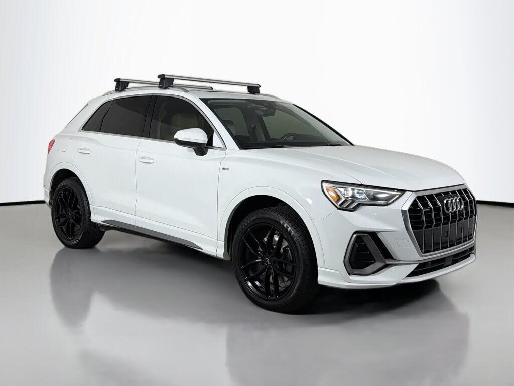 2021 AUDI Q3