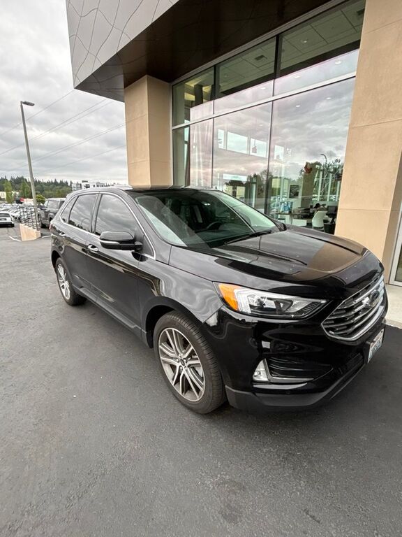 2023 FORD Edge