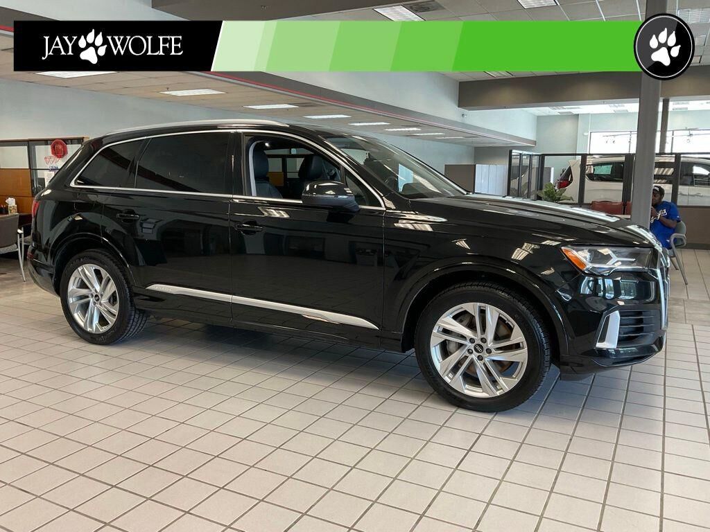 2022 AUDI Q7