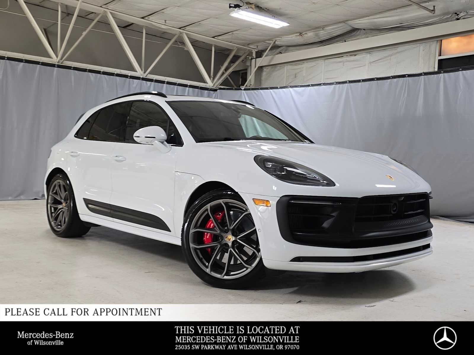 2023 PORSCHE Macan
