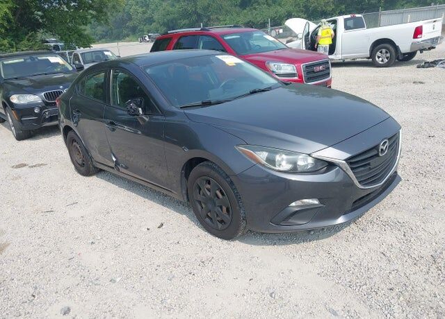 2016 MAZDA Mazda3