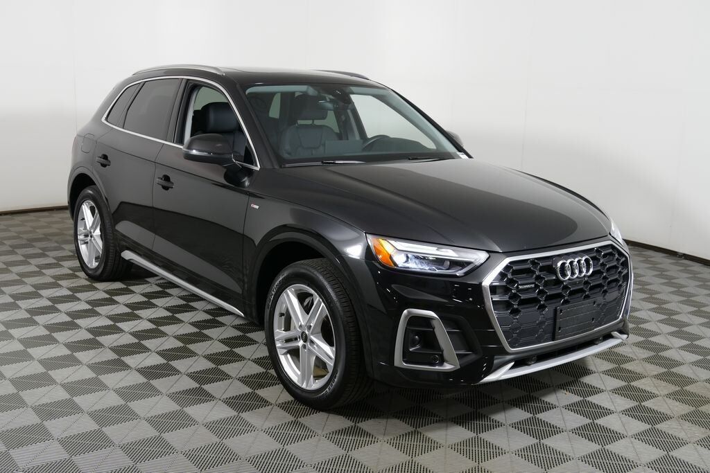 2024 AUDI Q5 e