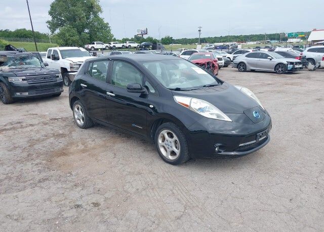 2011 NISSAN Leaf