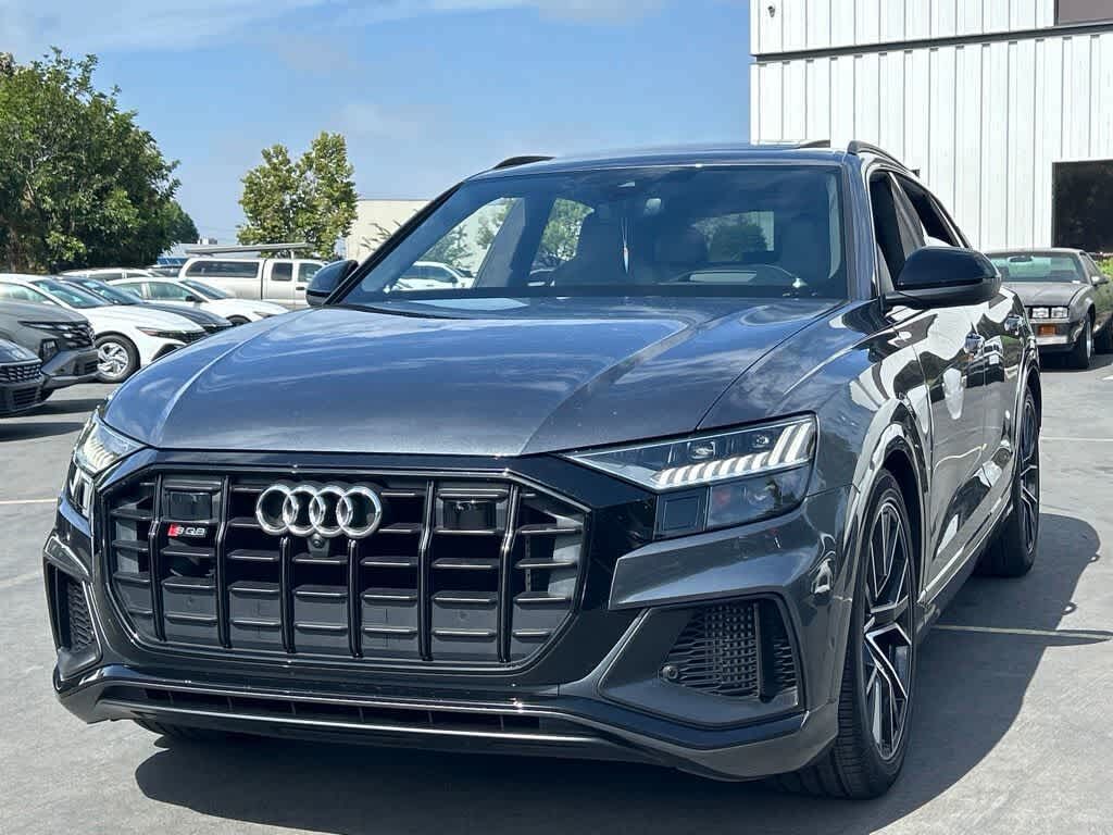 2022 AUDI SQ8