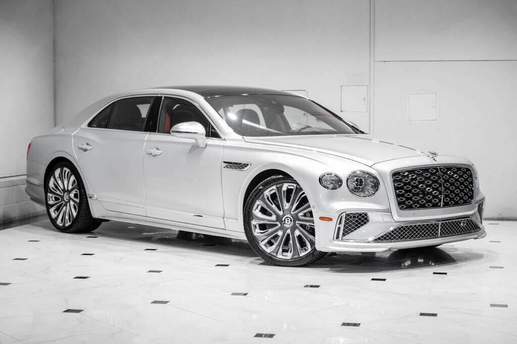 2025 BENTLEY Flying Spur