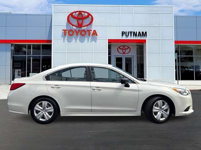 2016 SUBARU Legacy