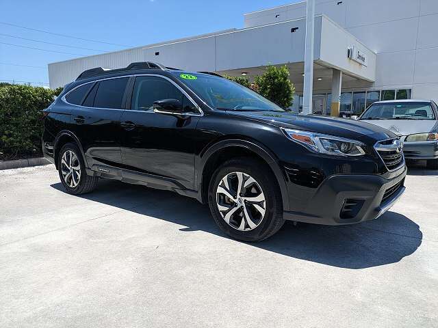 2022 SUBARU Outback