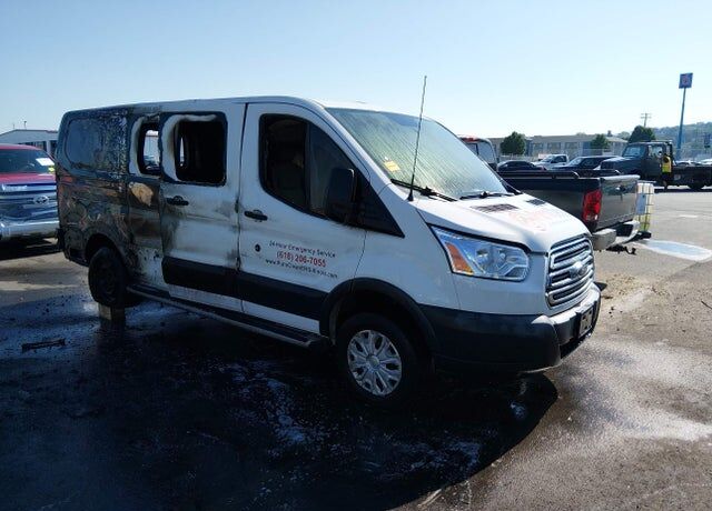 2015 FORD Transit