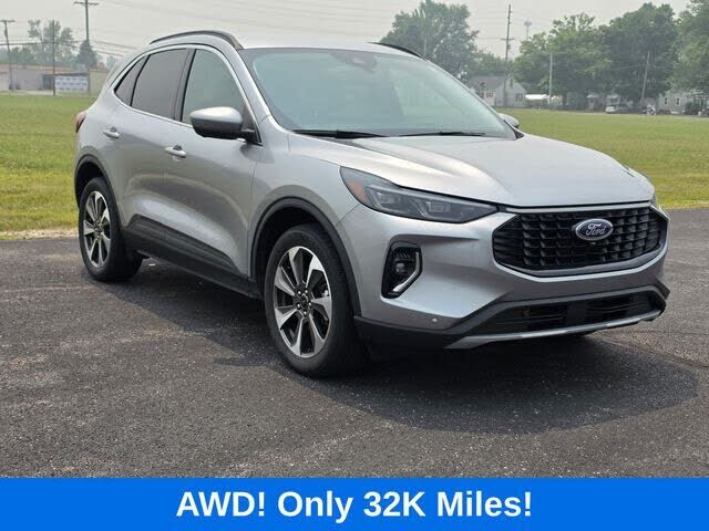 2023 FORD Escape