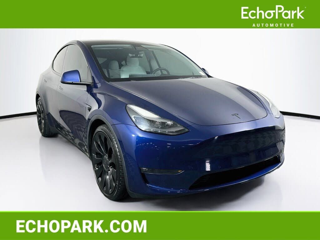 2022 TESLA Model Y