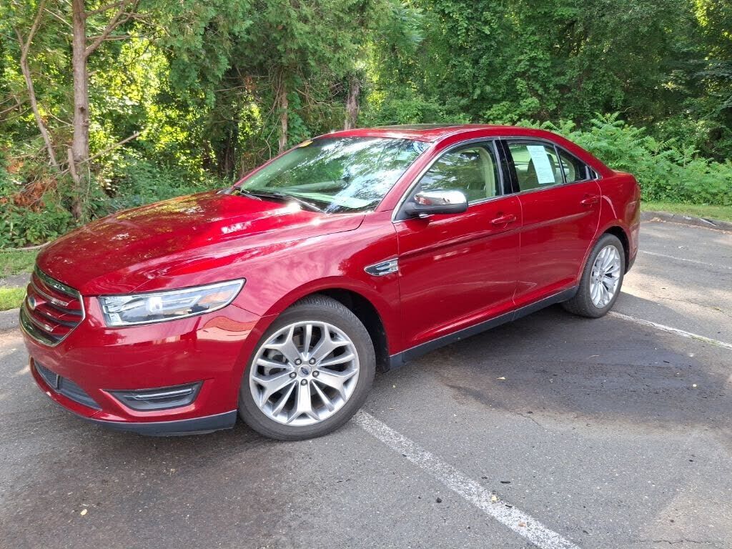 2017 FORD Taurus