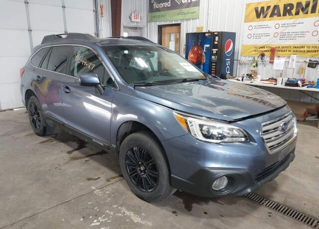 2017 SUBARU Outback