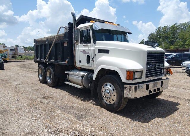 1990 MACK CH
