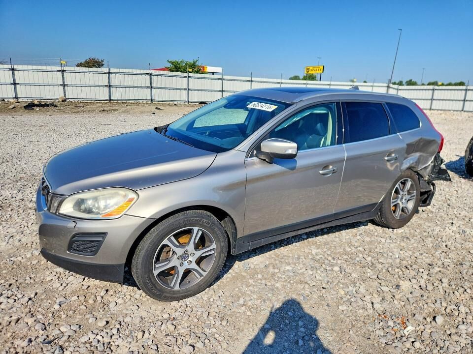 2013 VOLVO XC60