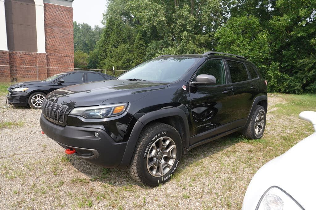 2020 JEEP Cherokee
