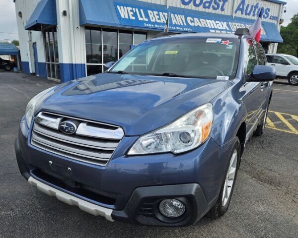 2014 SUBARU Outback
