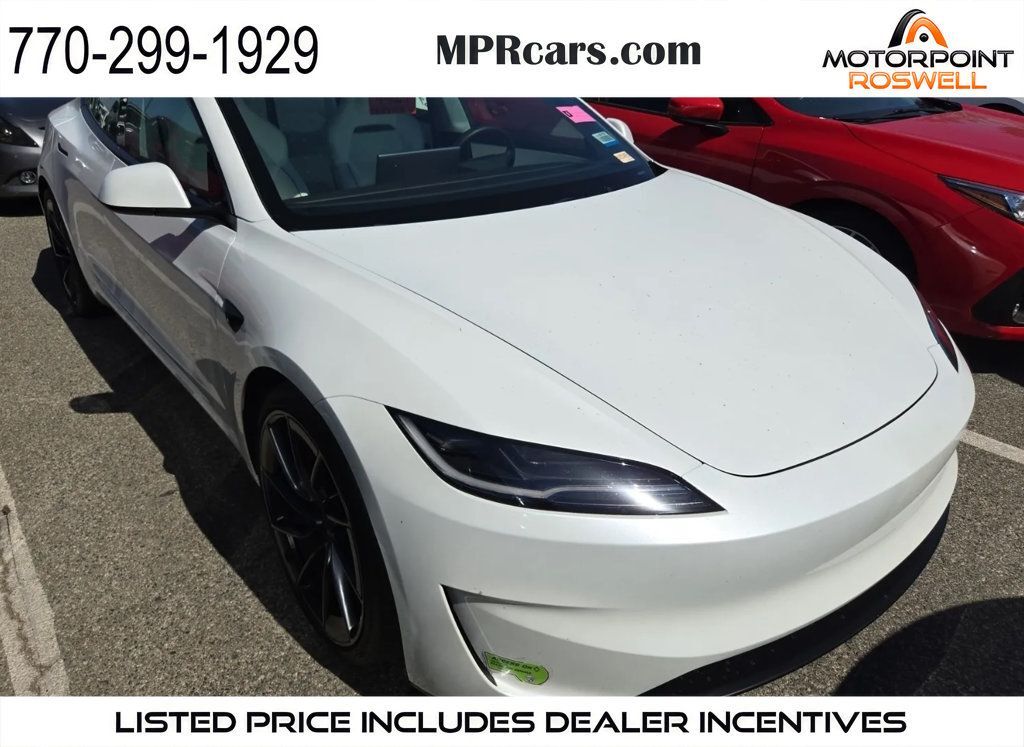 2024 TESLA Model 3